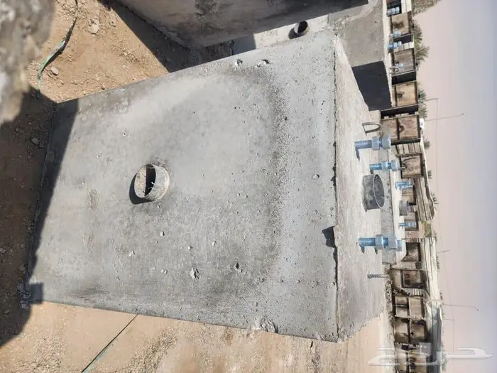 قواعد أناره حواجز خرسانية حجر زينة 5