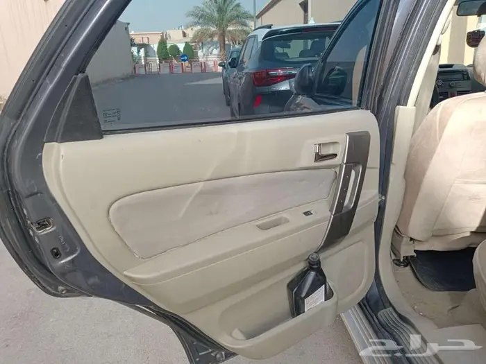 دايهاتسو تيريوس 2013 9
