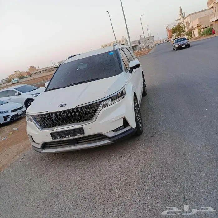 كيا كارنيفال2021ديزل بطاقة جمركيه وكاله بالكامل 1