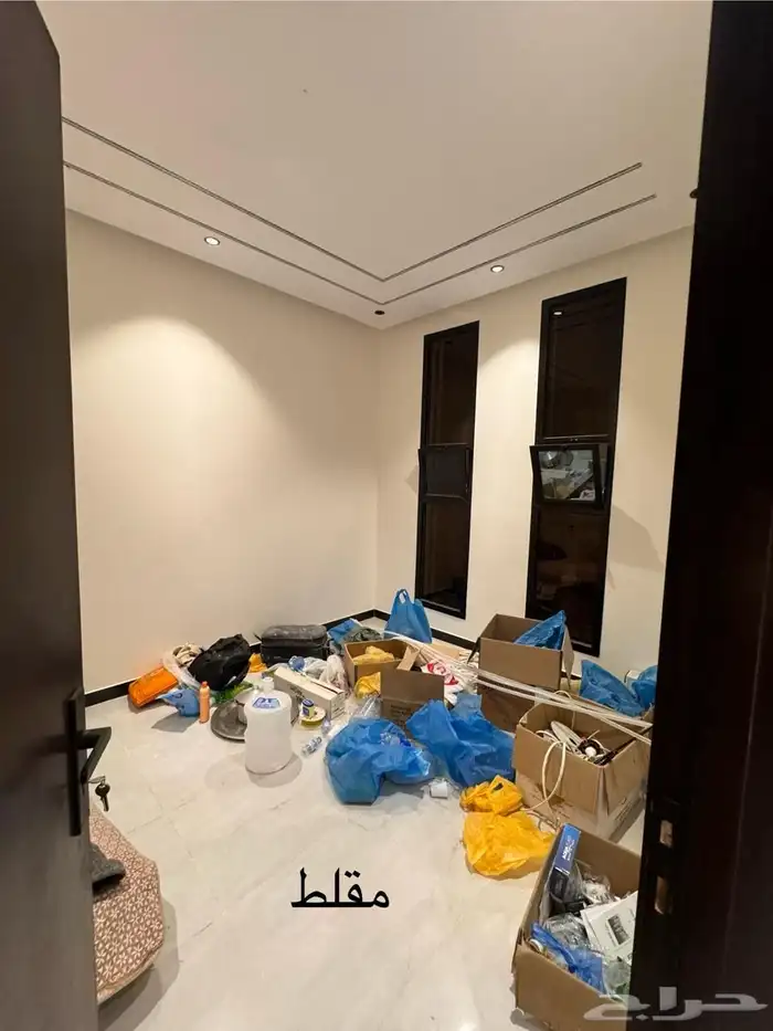 للبيع دور ارضي وعلوي منفصله في الندوه 16