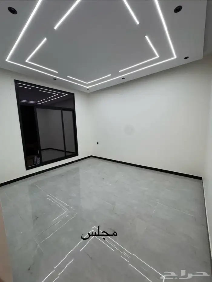 للبيع دور ارضي وعلوي منفصله في الندوه 13