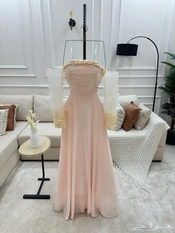 فساتين وشنط نسائيه 2