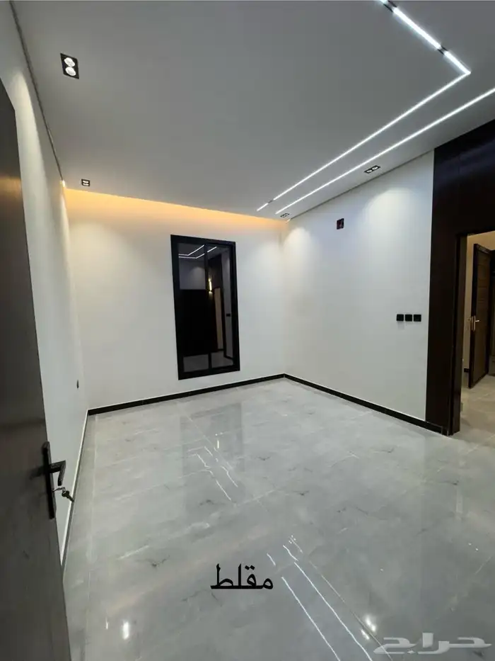 للبيع دور ارضي وعلوي منفصله في الندوه 3