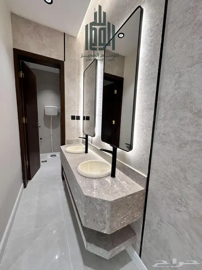 للبيع شقق علوية بحي اليرموك 1