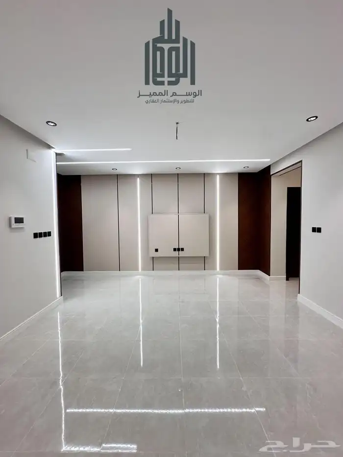 للبيع شقق علوية بحي اليرموك 6