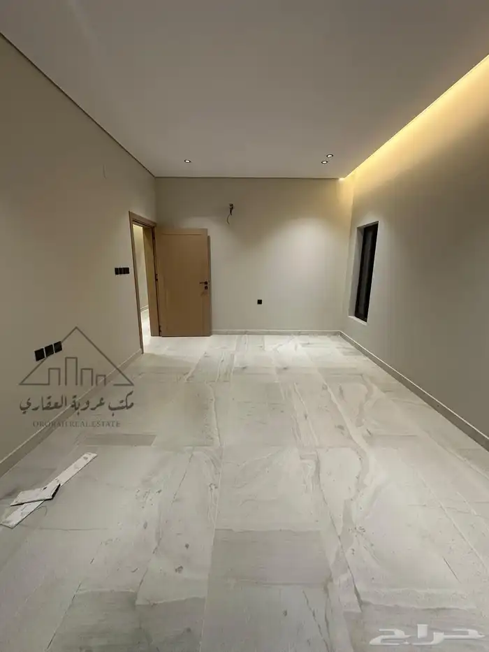 للبيع روف علوي حي اليرموك تبوك 810 الف 4
