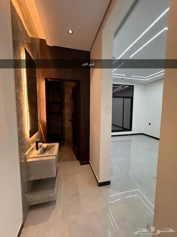 للبيع دور ارضي وعلوي منفصله في الندوه 12