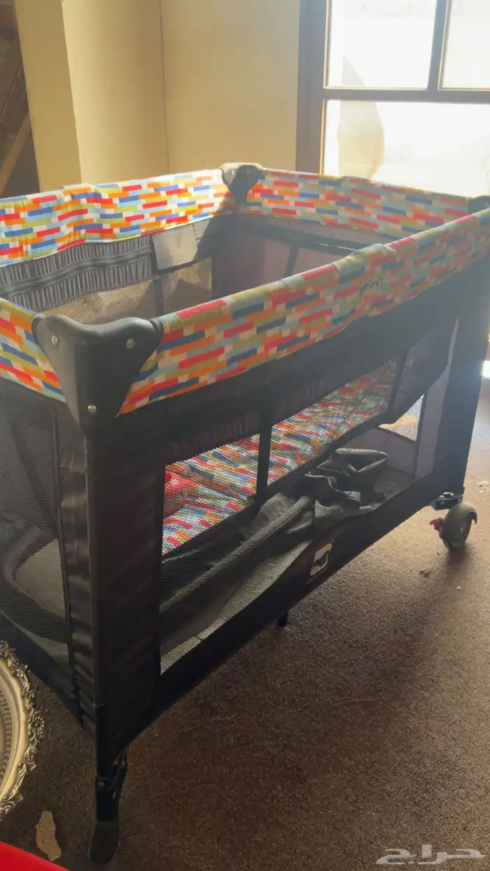 سرير اطفال 0