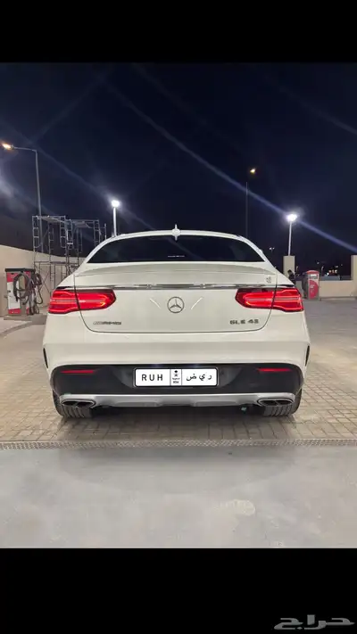 GLE43 2
