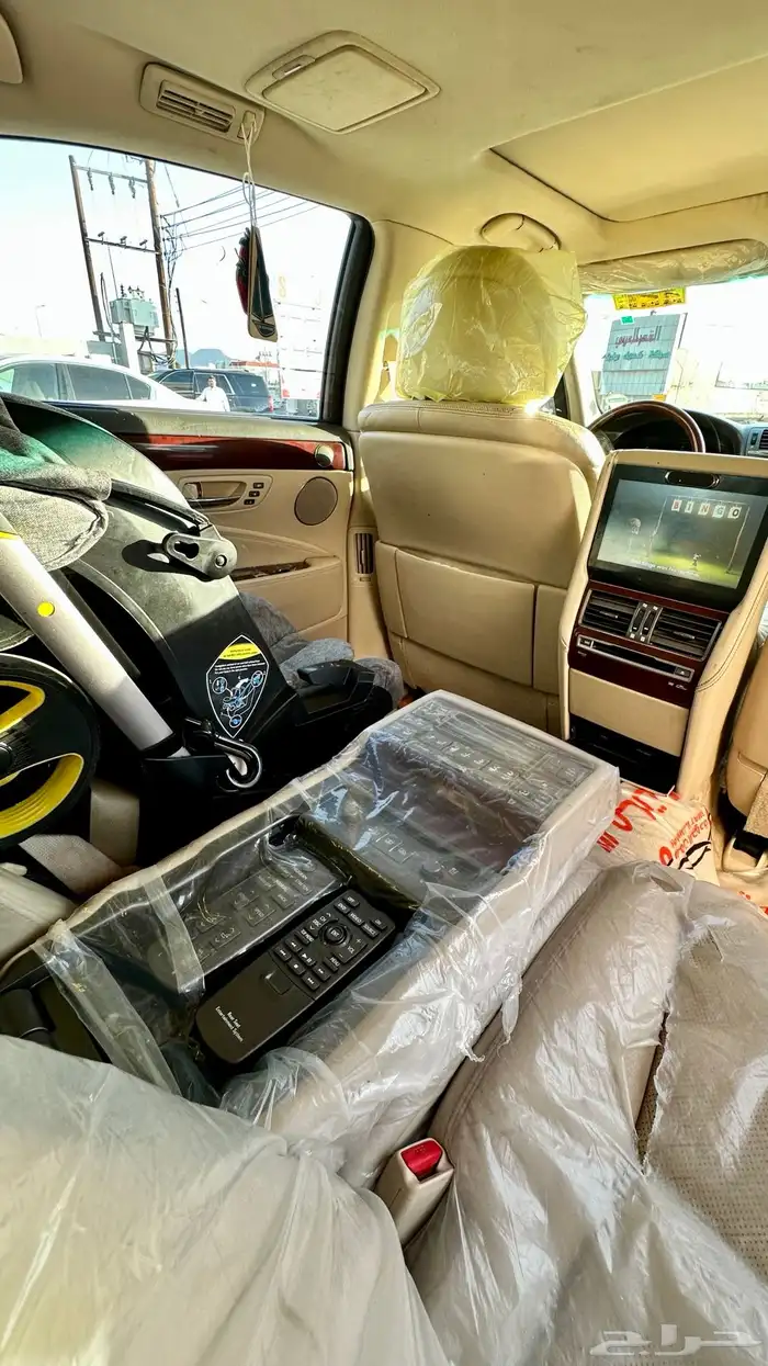 لكزس LS460L مديل 2010 فل كامل اعلى فئة سعودي 7