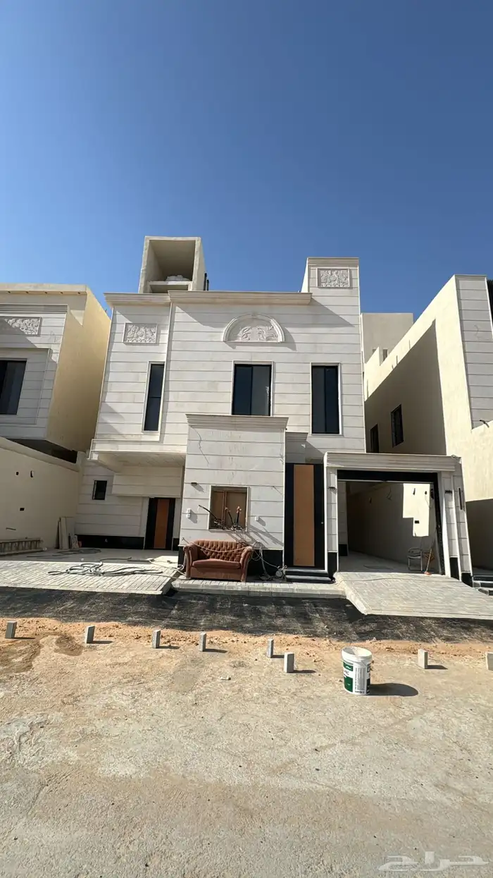مشرف فلل سكنيه اشراف كامل من الحفر حتى تسليم المفتاح 0
