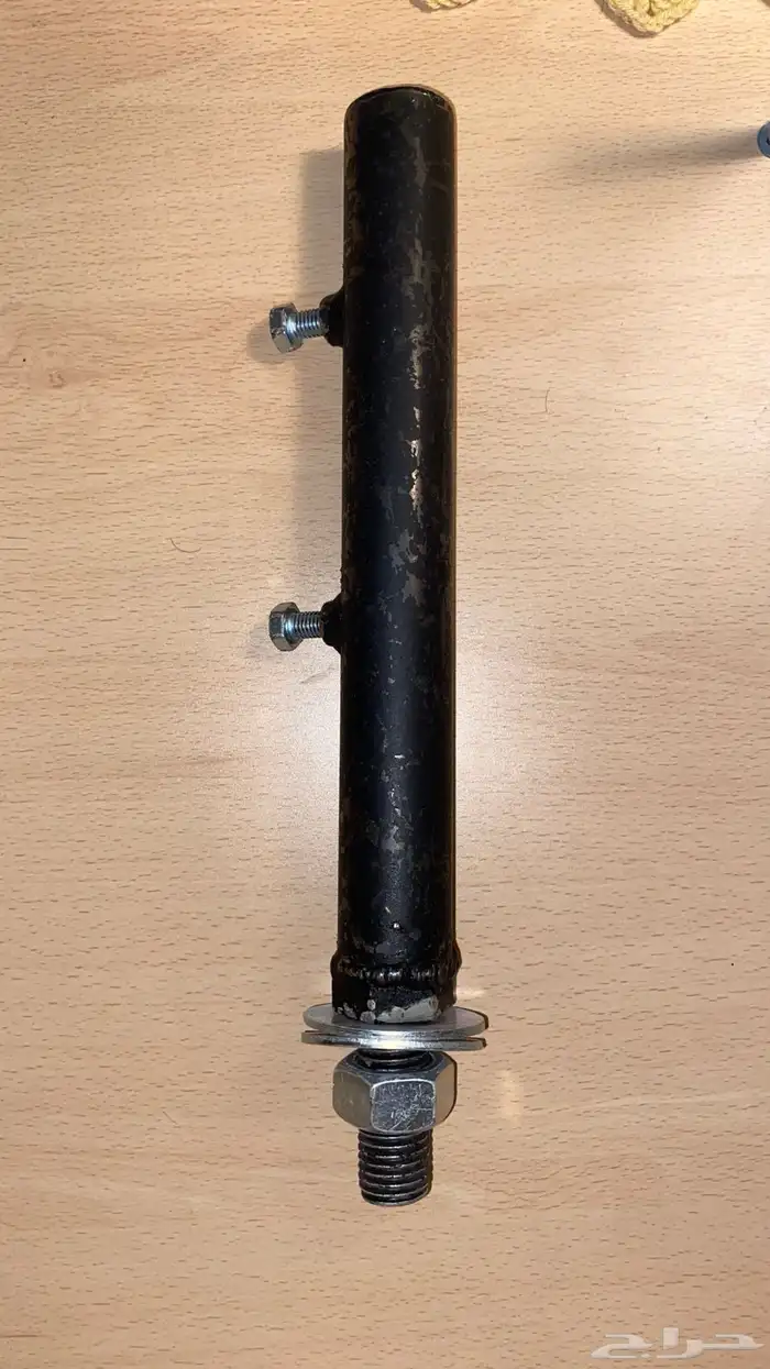 استاند مع الحديده خاص لللعلم حق السياره 0