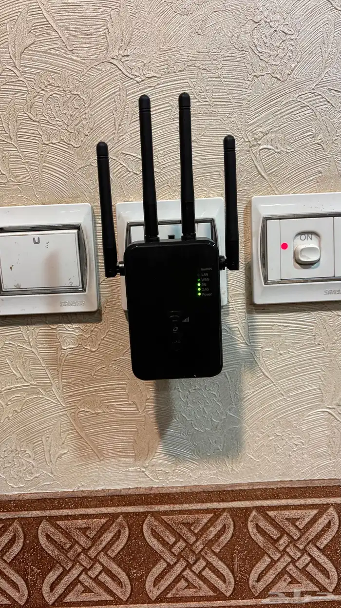 مقوي شبكة وأي فأي 1