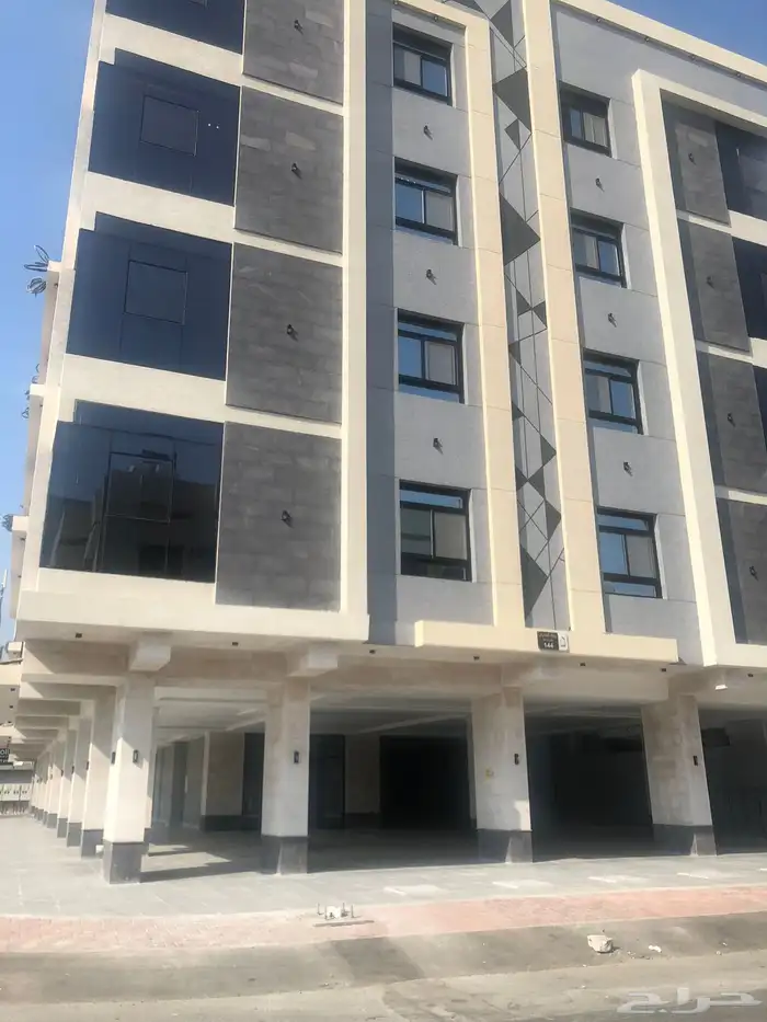 واجهة زجاج استشر 6