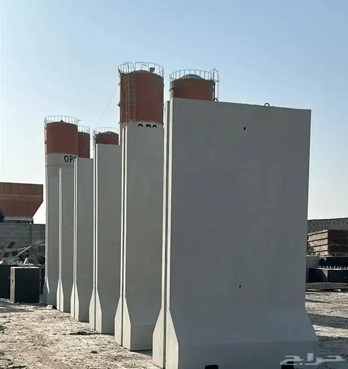 الرياض 28
