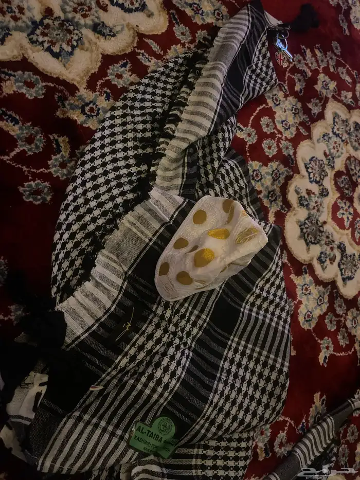 شماغ عامر مع الطاقيه و اتوقيع 0