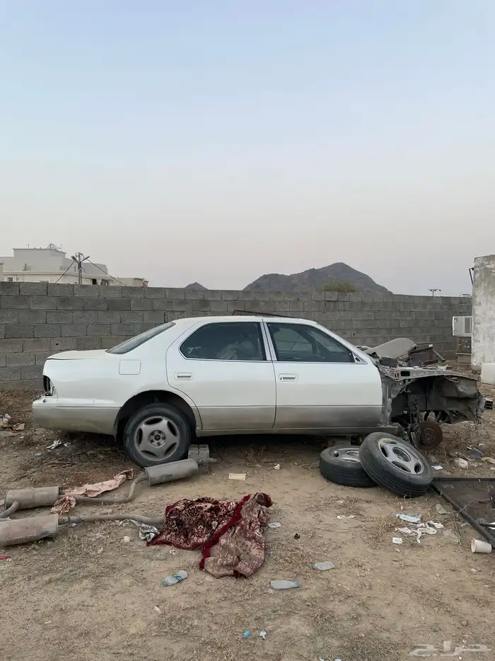 قطع لكزس 400 موديل97 جميع القطع موجوده 1