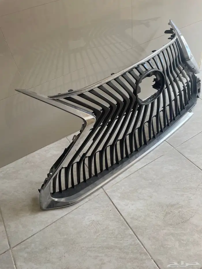 شبك صدام لكزس ES 300   ES250 ES350 اصلي وكاله 1