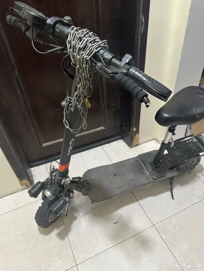 سكوتر كهربائي 4