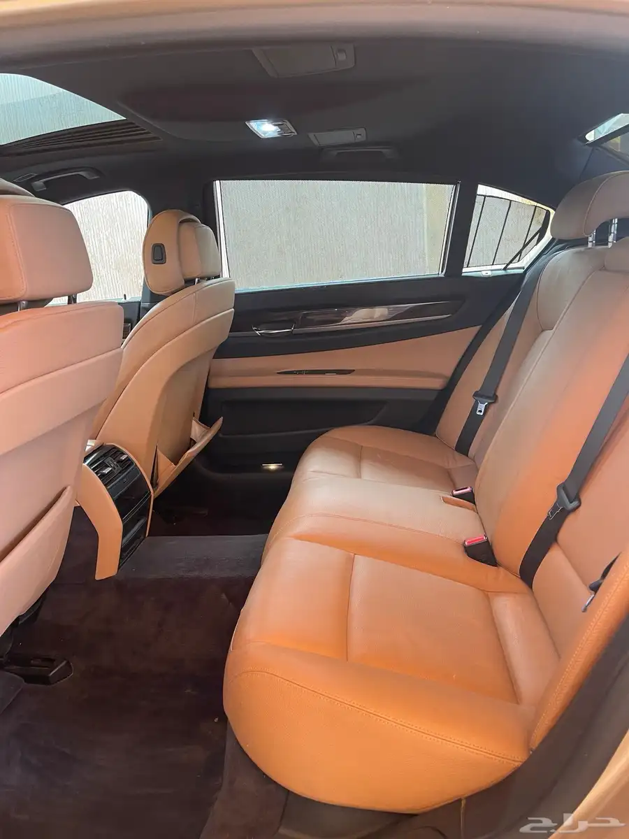للبيع BMW 730 8