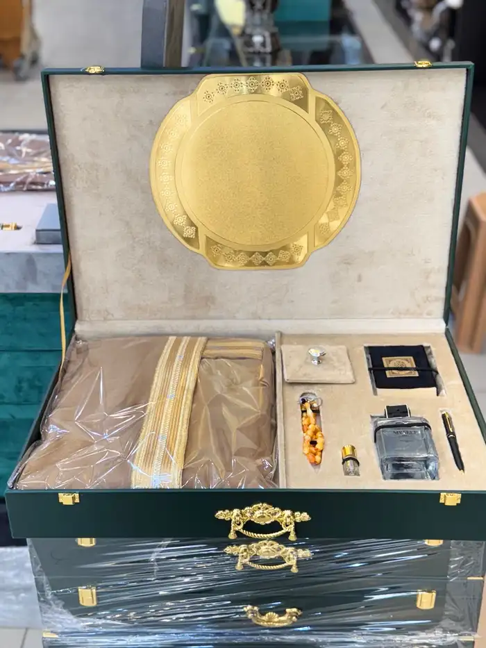 دروع تخرج وهدايا زواج 21