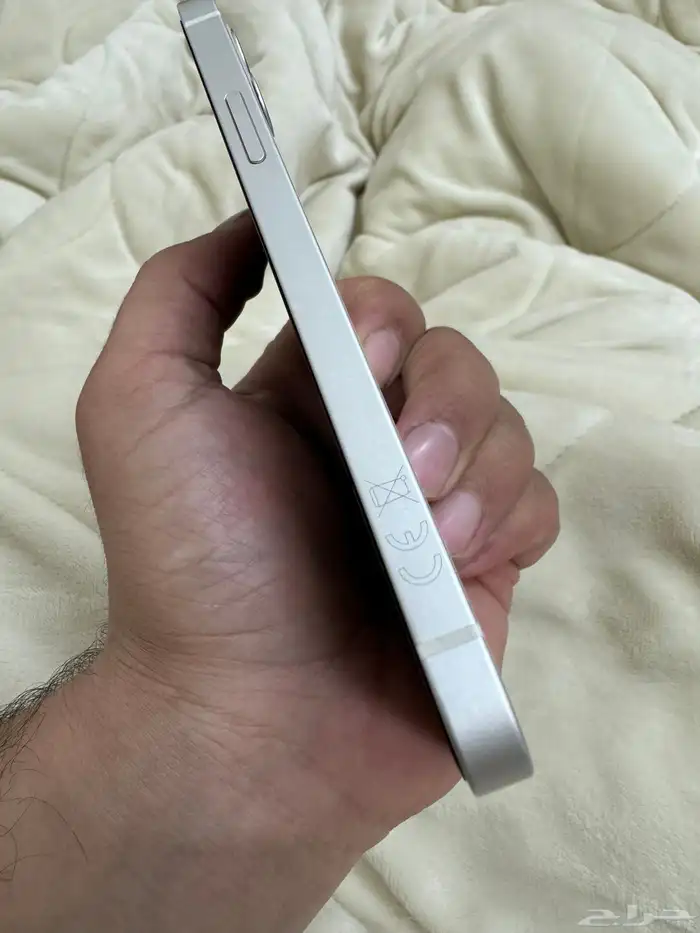 ايفون 12 برو نظيف جدا 4