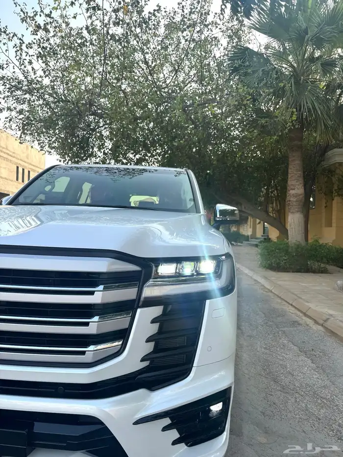 لاندكروزر VX-S 2024جديد 15