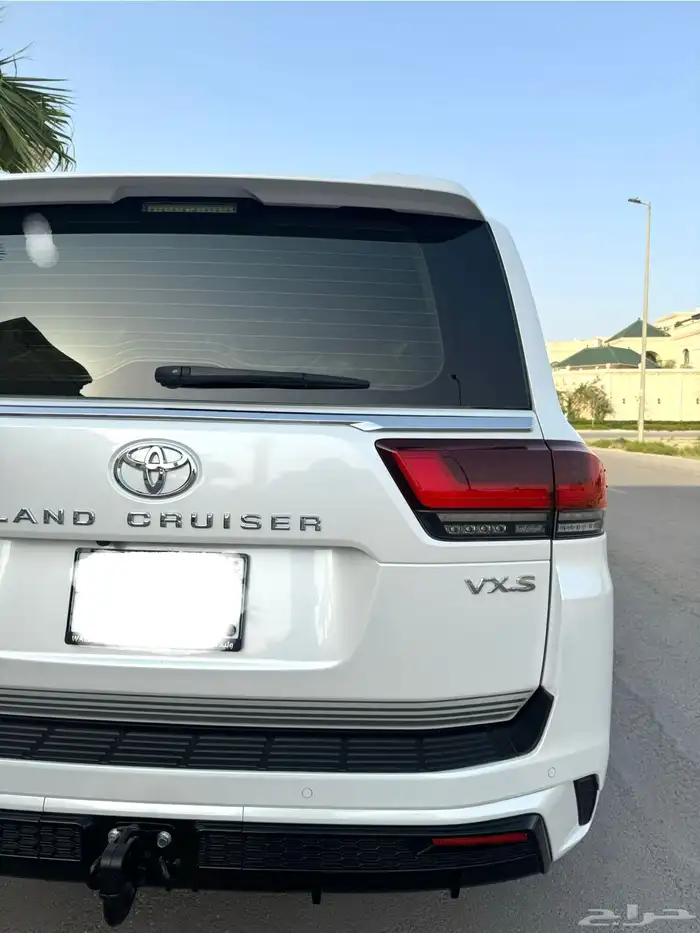 لاندكروزر VX-S 2024جديد 45