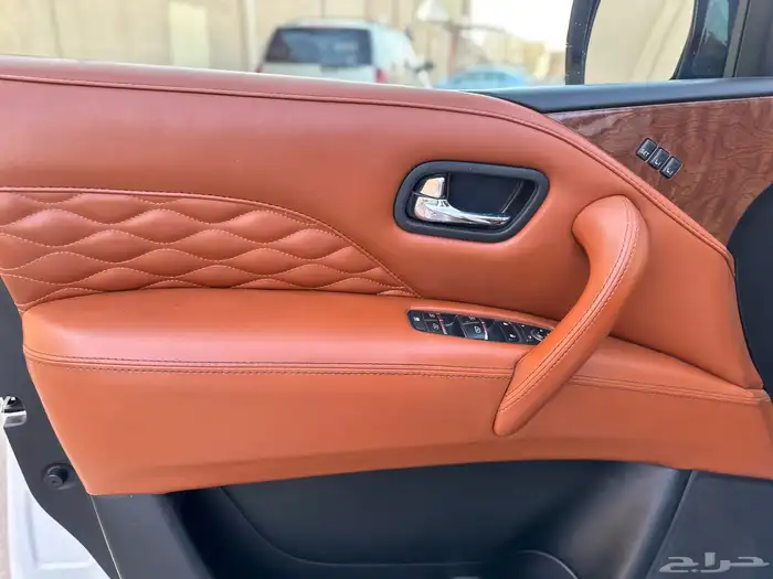 انفنتي QX80 2019 24