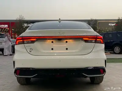 كيا سيراتو(K3) 2024 فل كامل فتحه سقف وارد الصين ( بنزين)1.5L 5