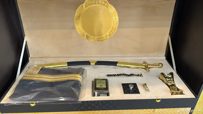 دروع تخرج وهدايا زواج 33