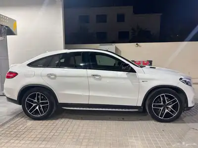 GLE43 3