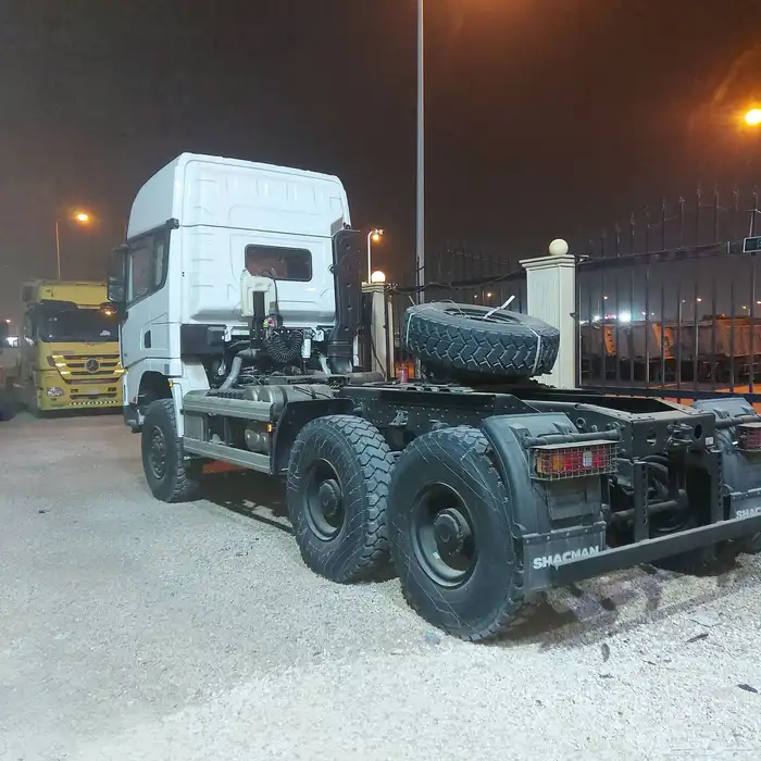 شاحنات شاكمان 2025 1