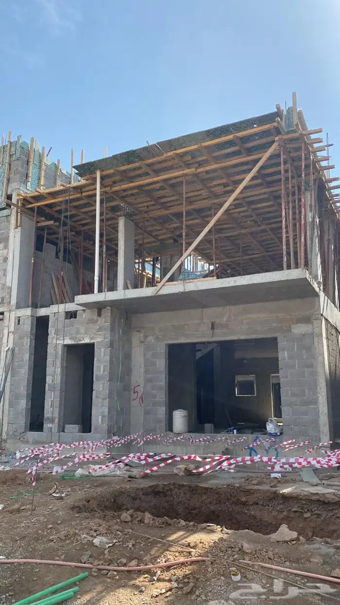 اعمال بناء فلل ومستودعات واستراحات 4