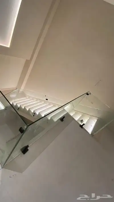 دربزين زجاجي ضمان 15 سنه 2