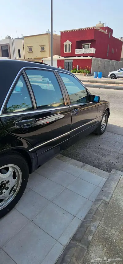 للبيع مرسدس شبح موديل 98 4