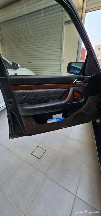 للبيع مرسدس شبح موديل 98 18
