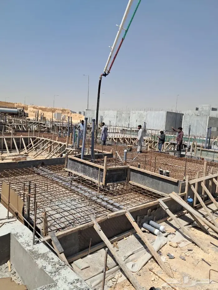 اعمال بناء فلل ومستودعات واستراحات 0