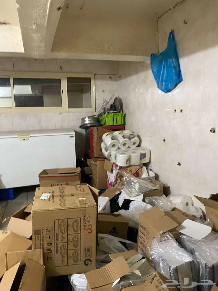 مطعم للبيع بموقع خيالي وعالمي 40