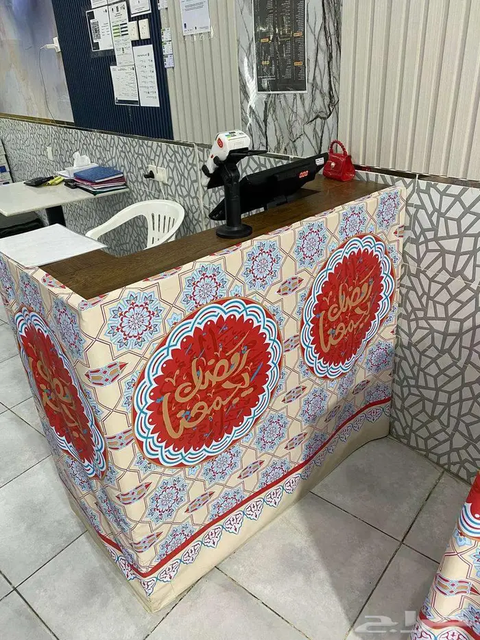 مطعم للبيع بموقع خيالي وعالمي 15