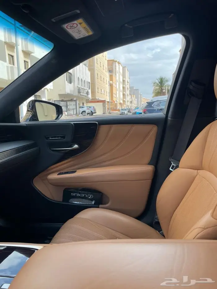 لكزس Ls500 11