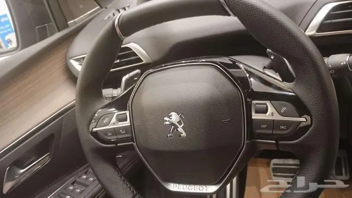 بيجو 3008 GT-LINE موديل 2024 ب 130650 شامل 7