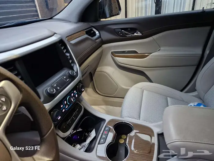 سيارة أكاديا GMC 2023 للتنازل بدون مقابل او الشراء 6