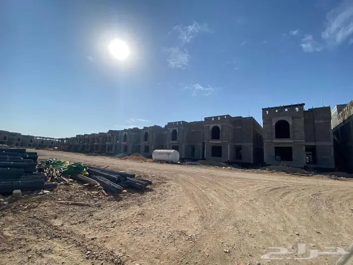 اعمال بناء فلل ومستودعات واستراحات 3