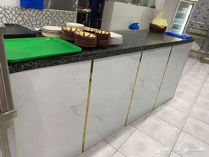 مطعم للبيع بموقع خيالي وعالمي 27