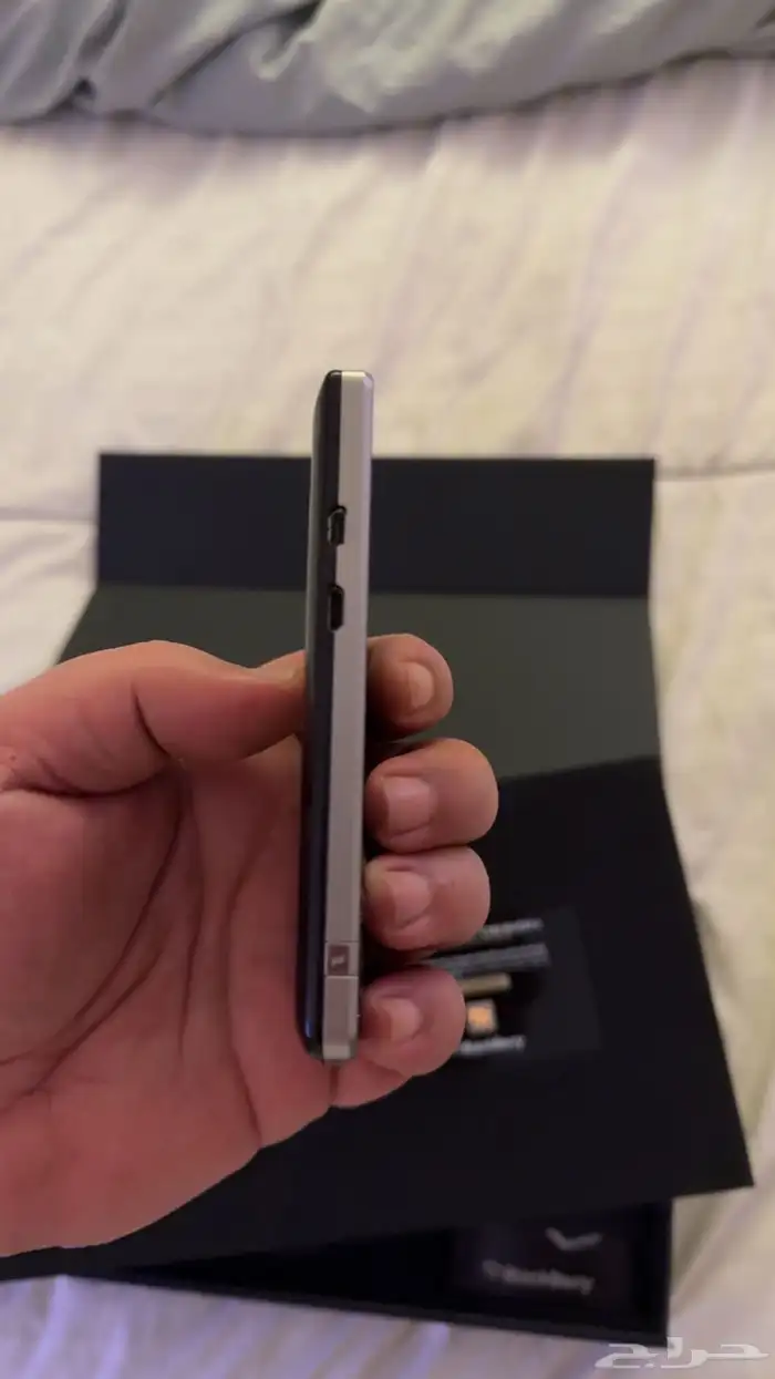 Blackberry Porsche P9983 4