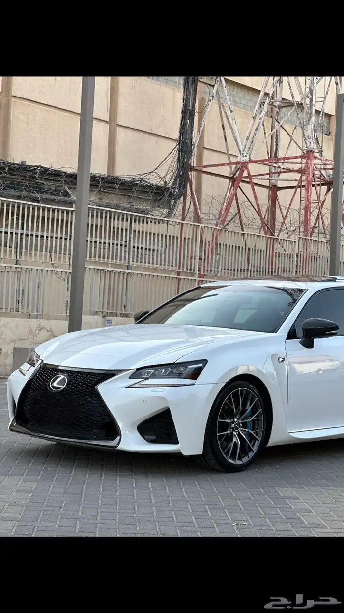 للبيع لكزس GSF.V8 موديل 2016 بدي بلد 2