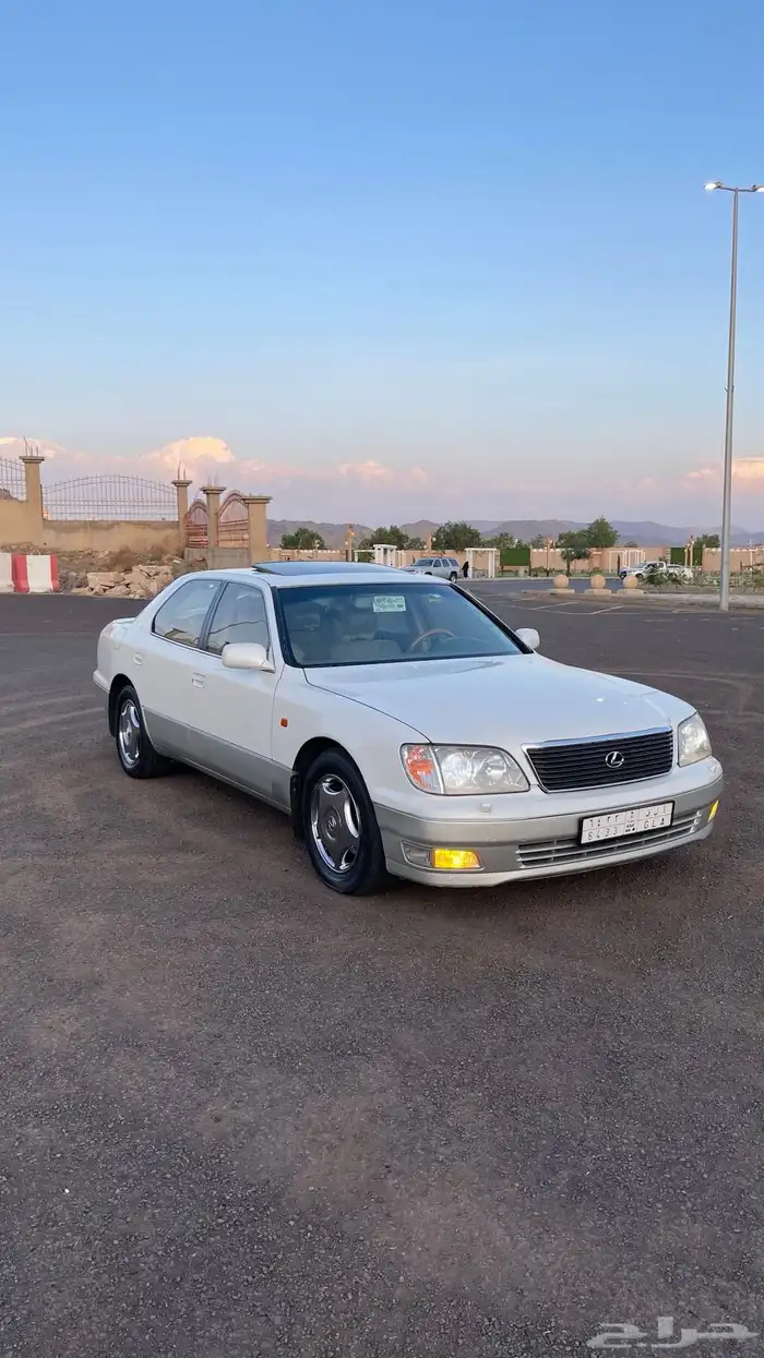 لكزس LS 400 ((مباع )) 8