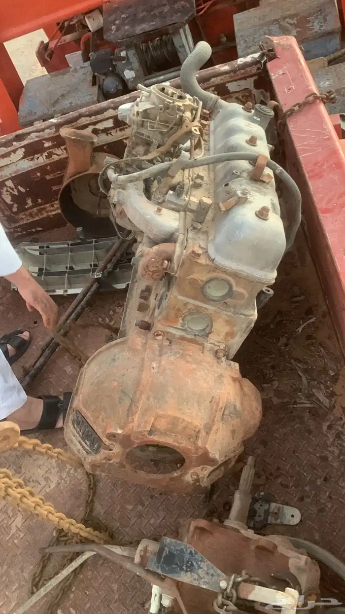 للبيع مكينه وقير 4 غيار جيب مديل 80 5