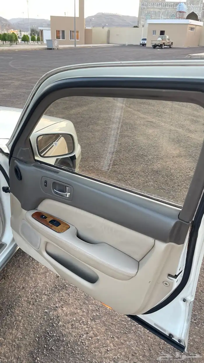 لكزس LS 400 ((مباع )) 21